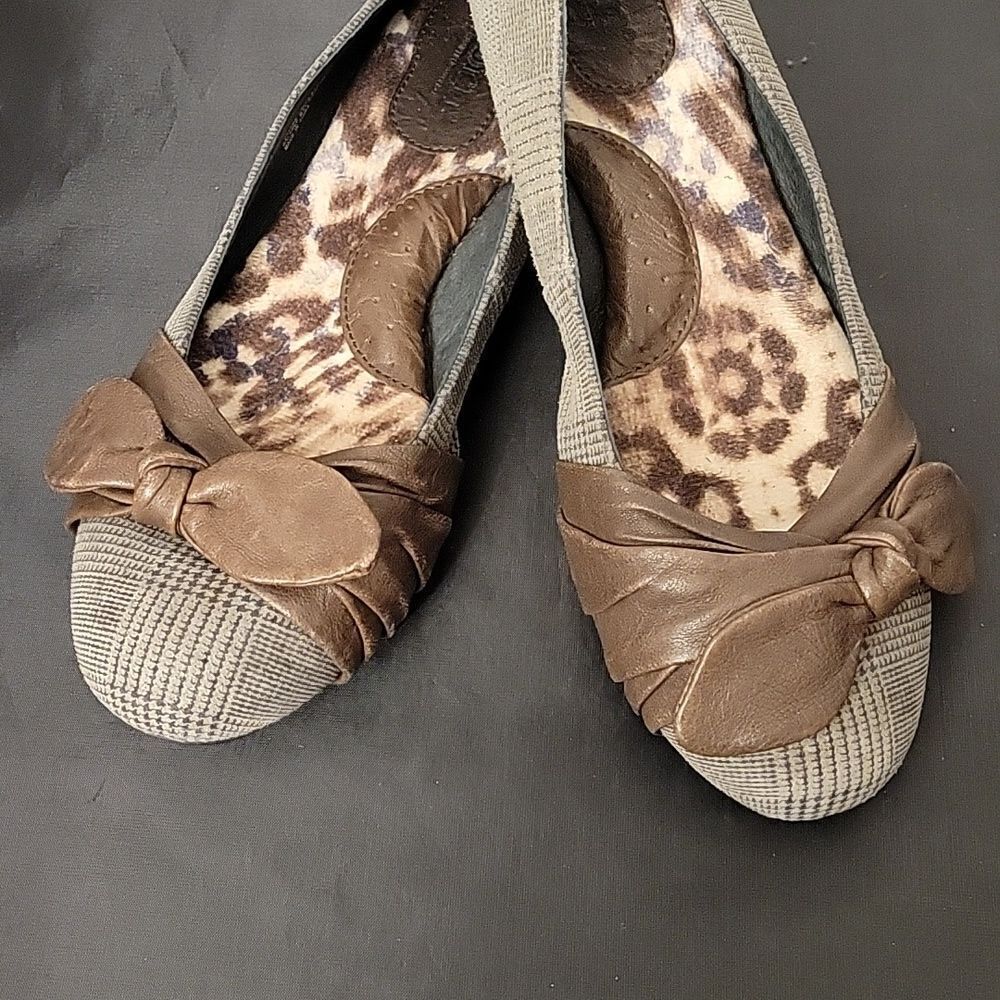 BORN MOLLY BOWKNOT FUMO PLAID SUEDE WOMEN"S BALLET FLAT SHOE